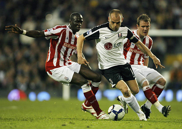 明与球队会 明与球队会